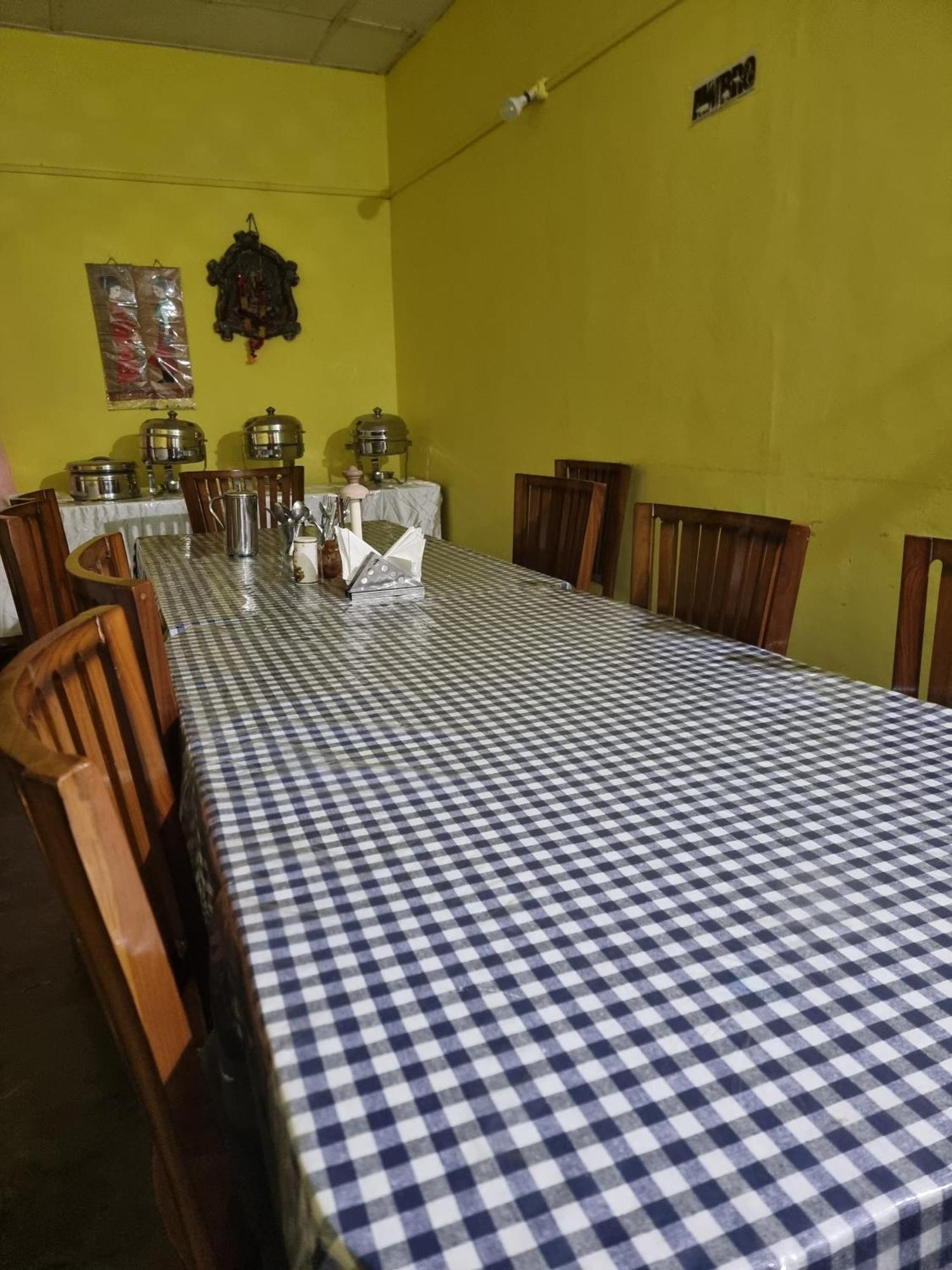 Shivaji Inn Kāziranga Esterno foto